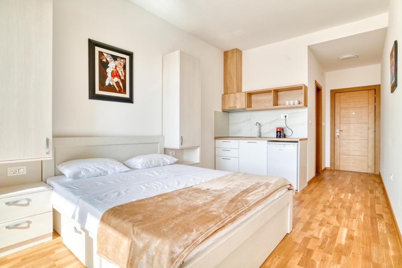 Ivanovic Residences Budva Bagian luar foto
