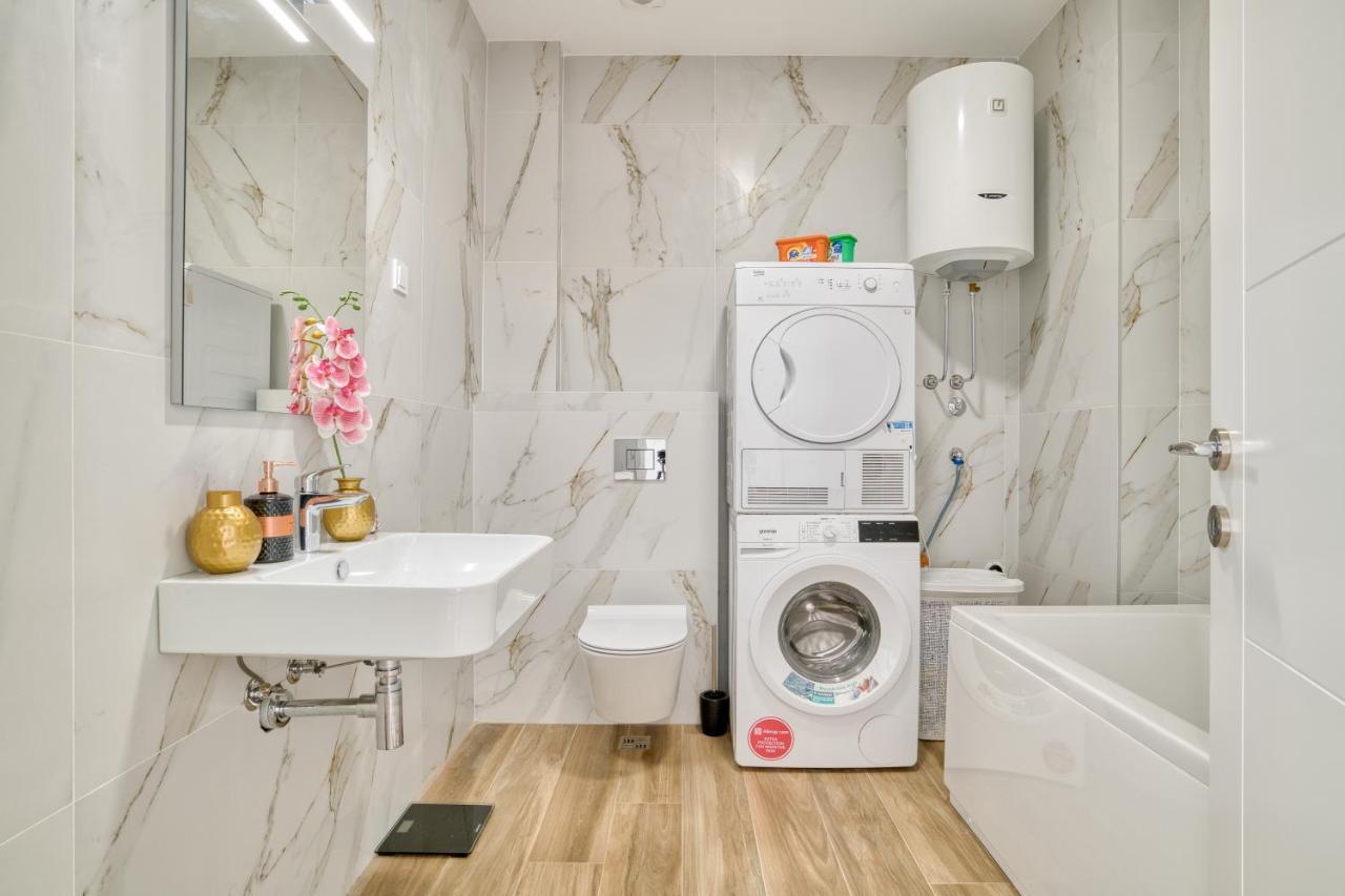 Ivanovic Residences Budva Bagian luar foto